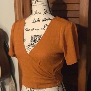 Zara V neck crop top size M